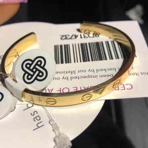 Brand new Cartier love bracelet bangle size 17